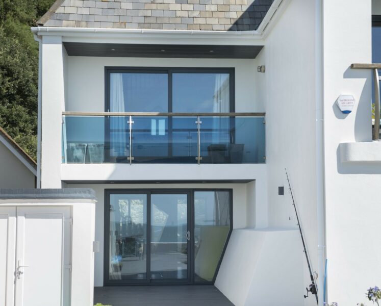 aluminium sliding doors