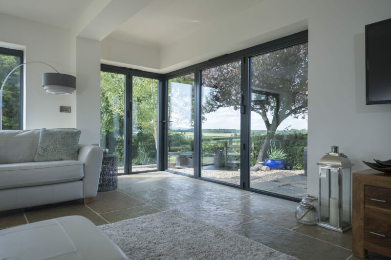 aluminium doors uk