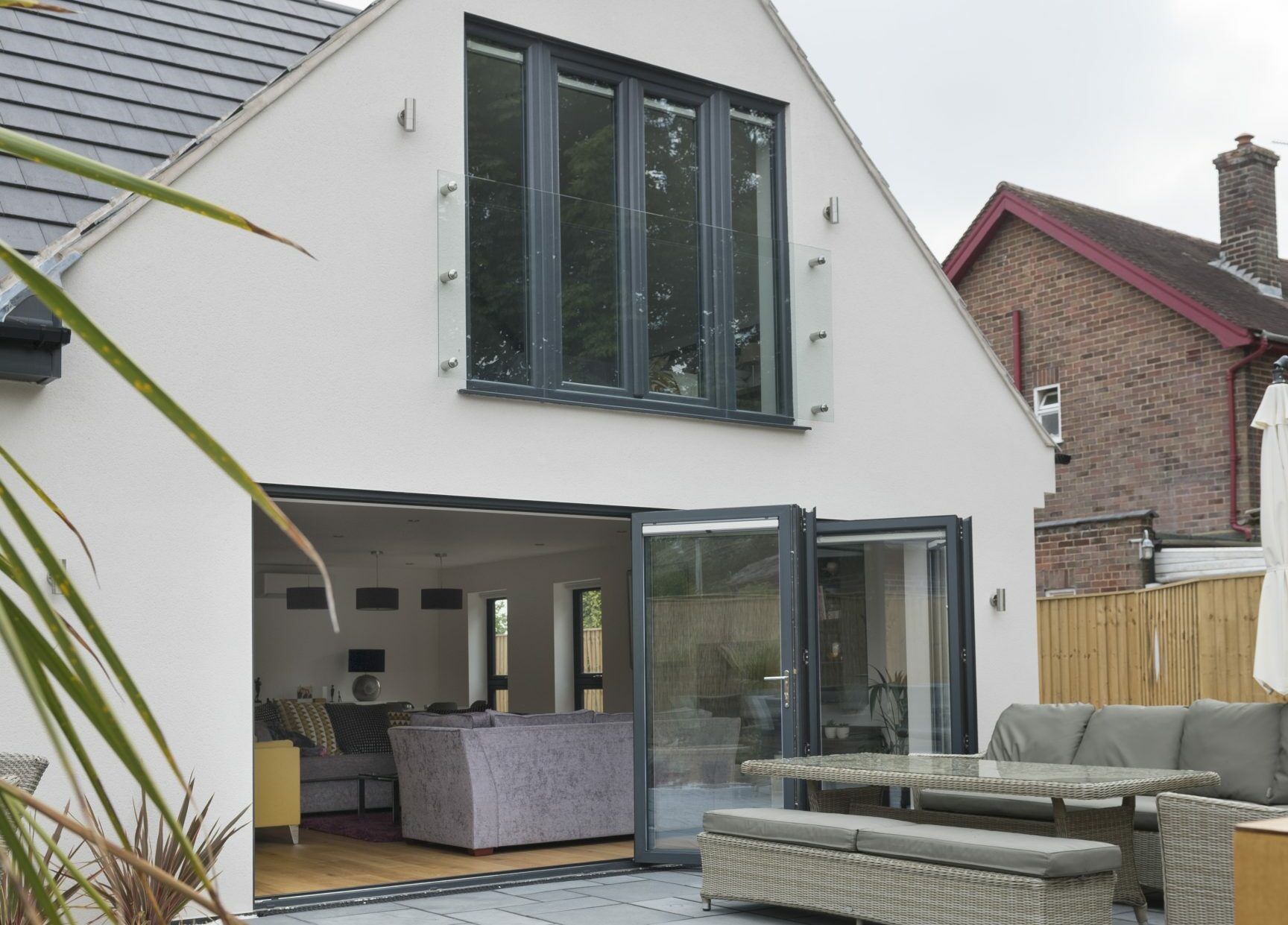 installing aluminium bifold doors